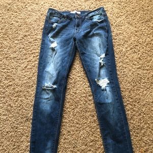 KanCan Midrise size 28 Jeans